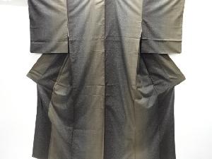 未使用品　仕立て上がり　のり散らし模様織出し本場泥大島紬着物（7マルキ）